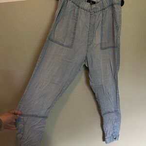 American Eagle Outfitters Gray Cargo Pants Relaxed Fit